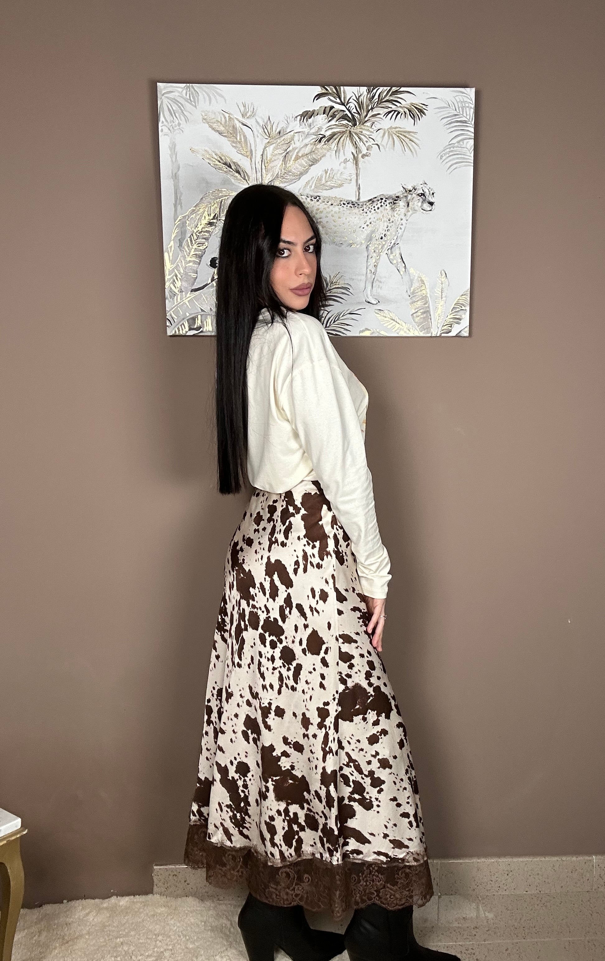 Gonna satin con pizzo