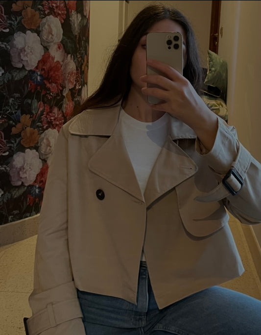 Trench corto